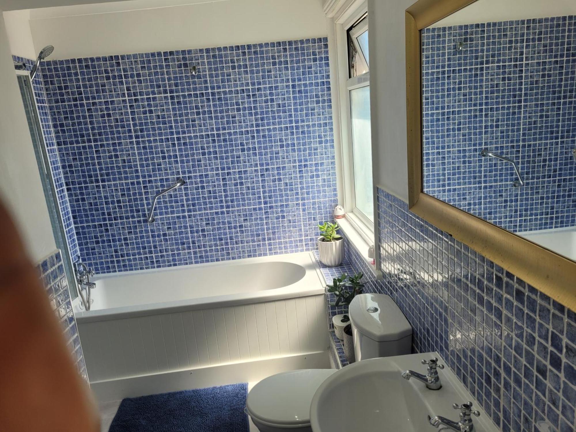 Parkview Apartment Истборн Екстериор снимка